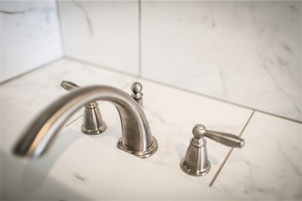 David Rogers Homes -Bathroom Faucet